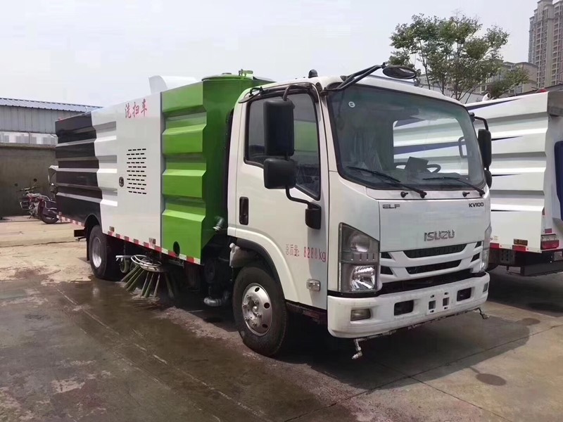 慶鈴五十鈴洗掃車-8方洗掃車